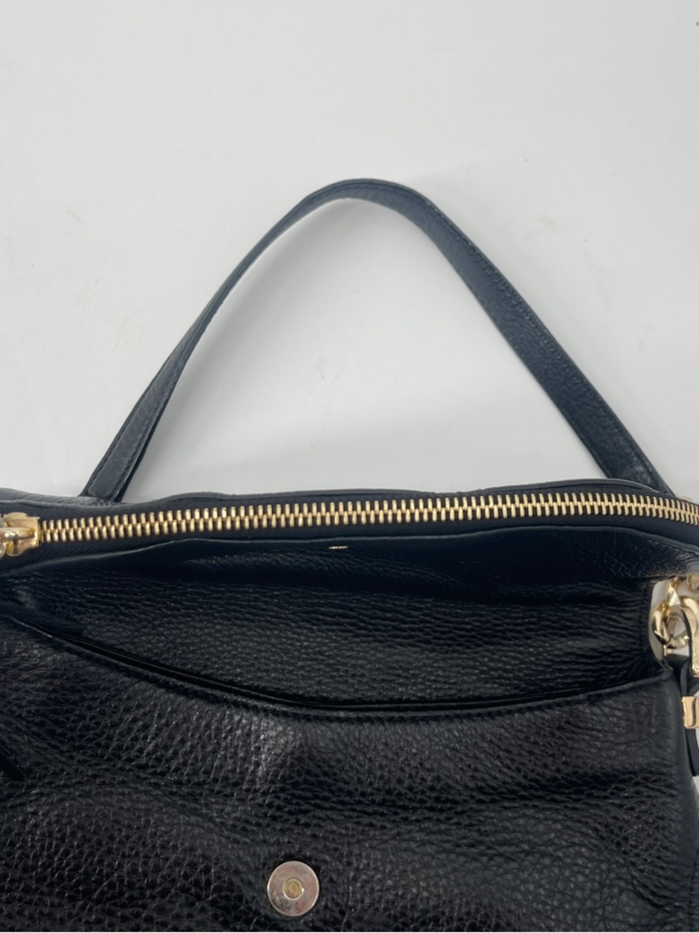 MICHAEL Michael Kors Bedford Tassel - Medium' Shoulder Bag - Picture 9 of 16